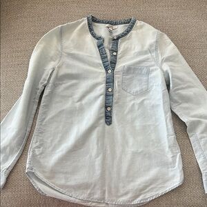 Vintage J. Crew Light Blue Denim Button-Up Shirt Size 6